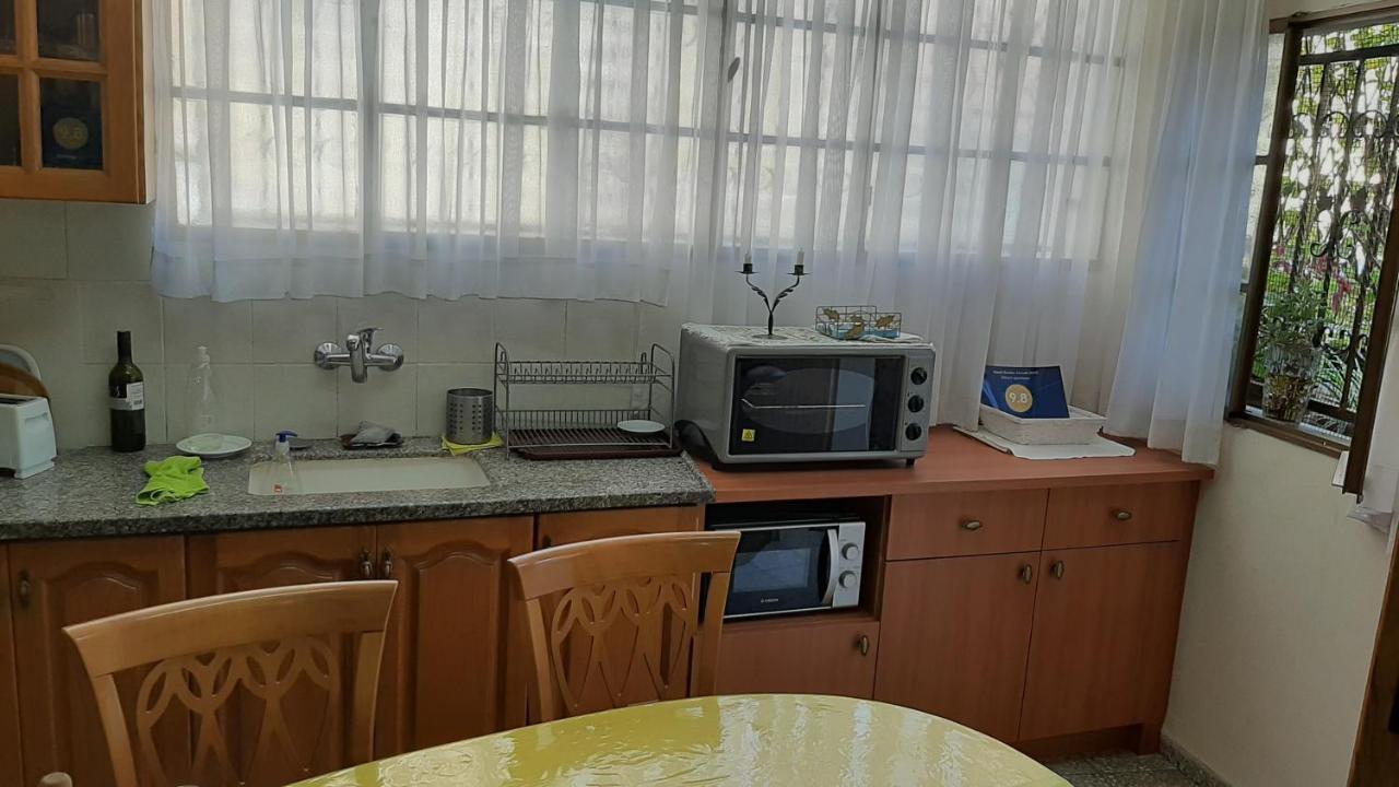 Zohar'S Apartment Хайфа Экстерьер фото