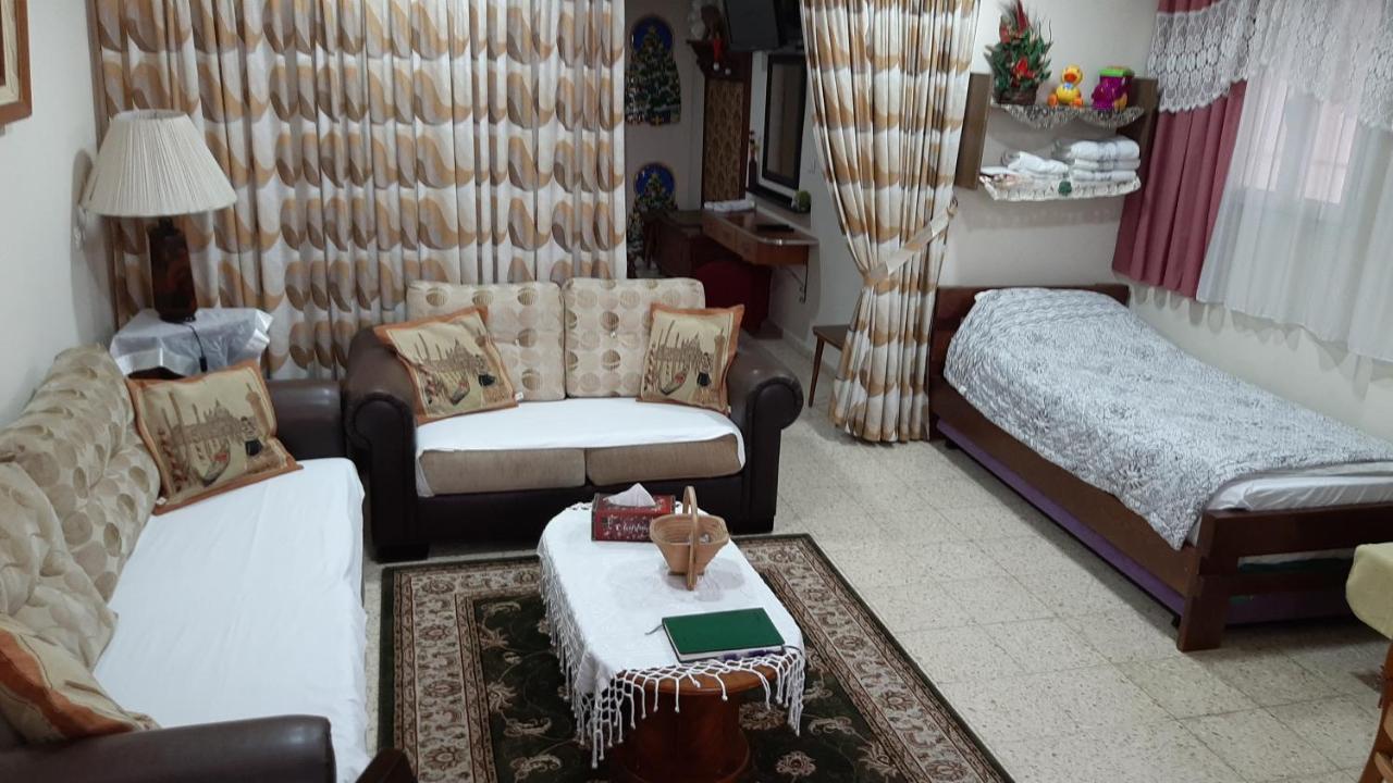 Zohar'S Apartment Хайфа Экстерьер фото