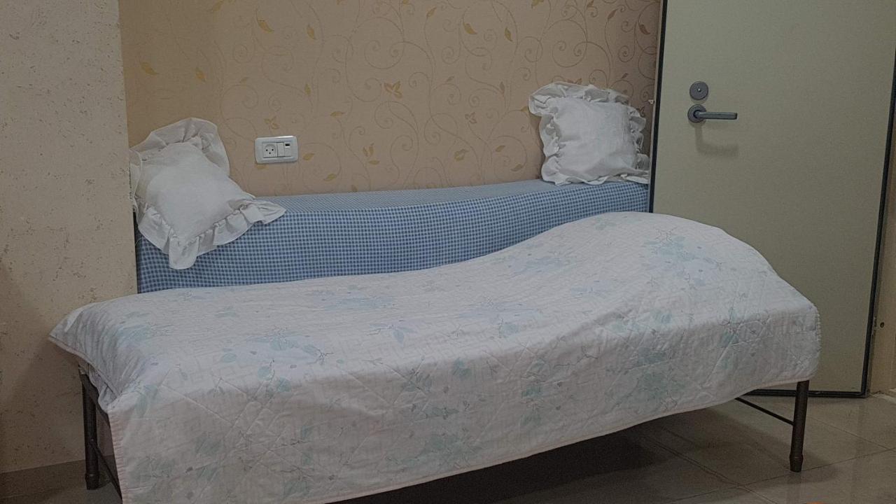 Zohar'S Apartment Хайфа Экстерьер фото